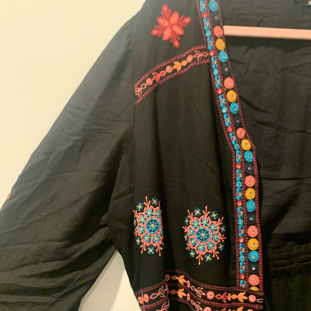 Tolani Black Cotton Kimono with Multicolor Embroidery - Picture 3 of 9